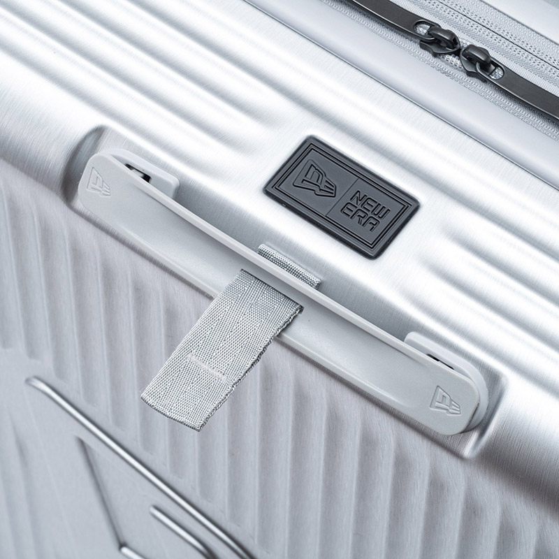 NEWERA（ニューエラ） “Wheel Carry Case 60-66L キャリーケース