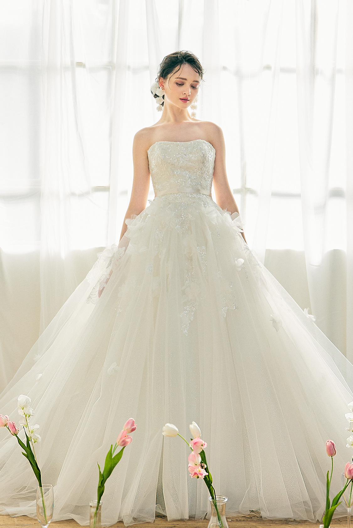 MMM1502 | DRESS GALLERY BOX