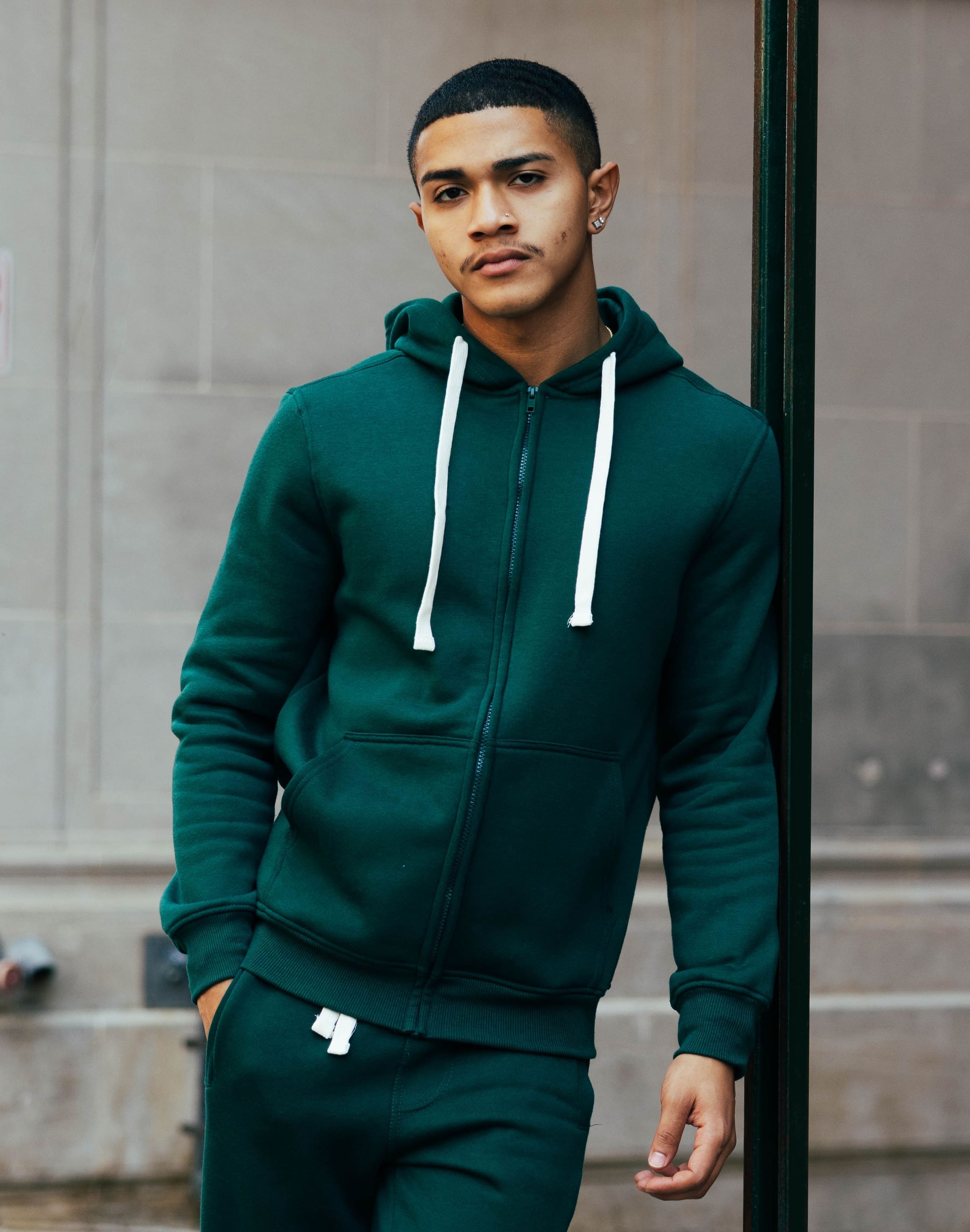DH Essentials Basic Full-Zip Fleece Hoodie – DTLR