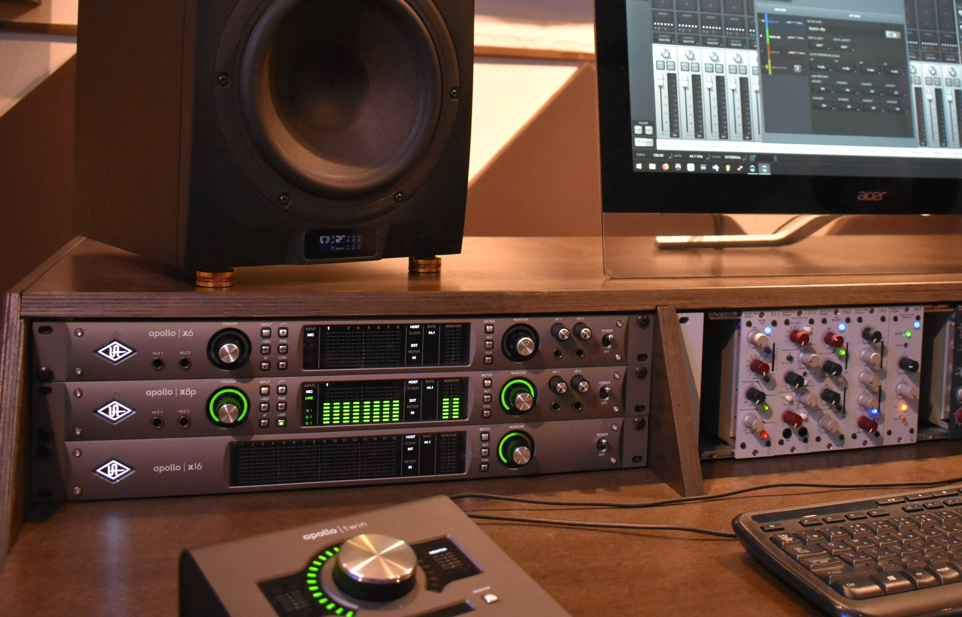 S*n様 Universal audio Apollo 8 Quad 接続ケーブ Universal Audioの