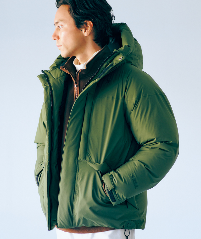 このロフト感にして、驚くほど軽い！ ゴールドウインのダウン