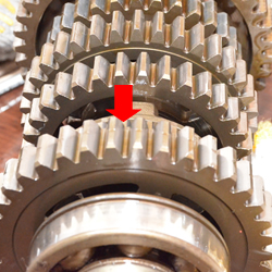 バイクトランスミッション音の原因 ｜ エンジンオイル屋