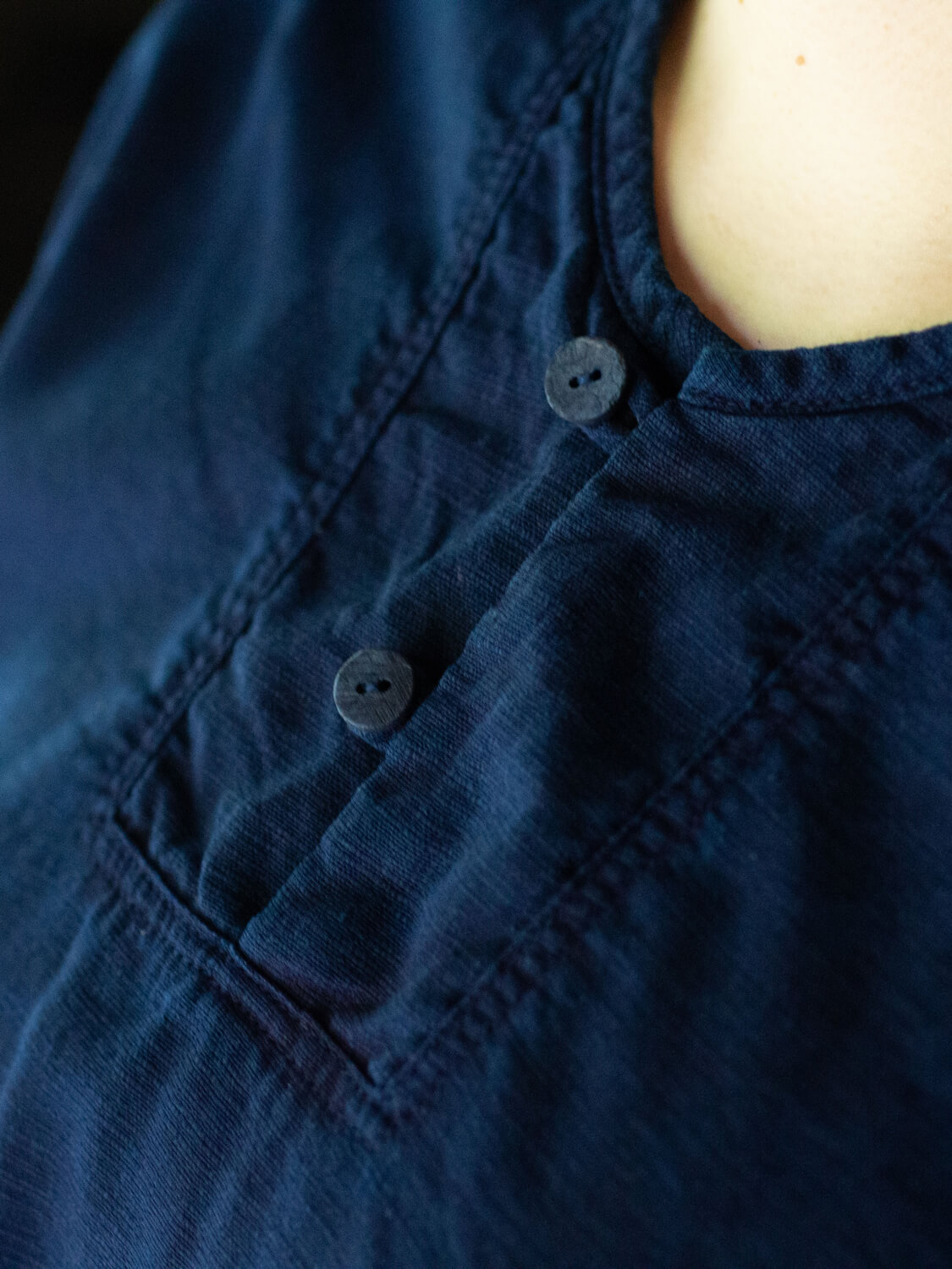 インディゴ斜子織シャツ(Indigo nanakooriSHIRT)