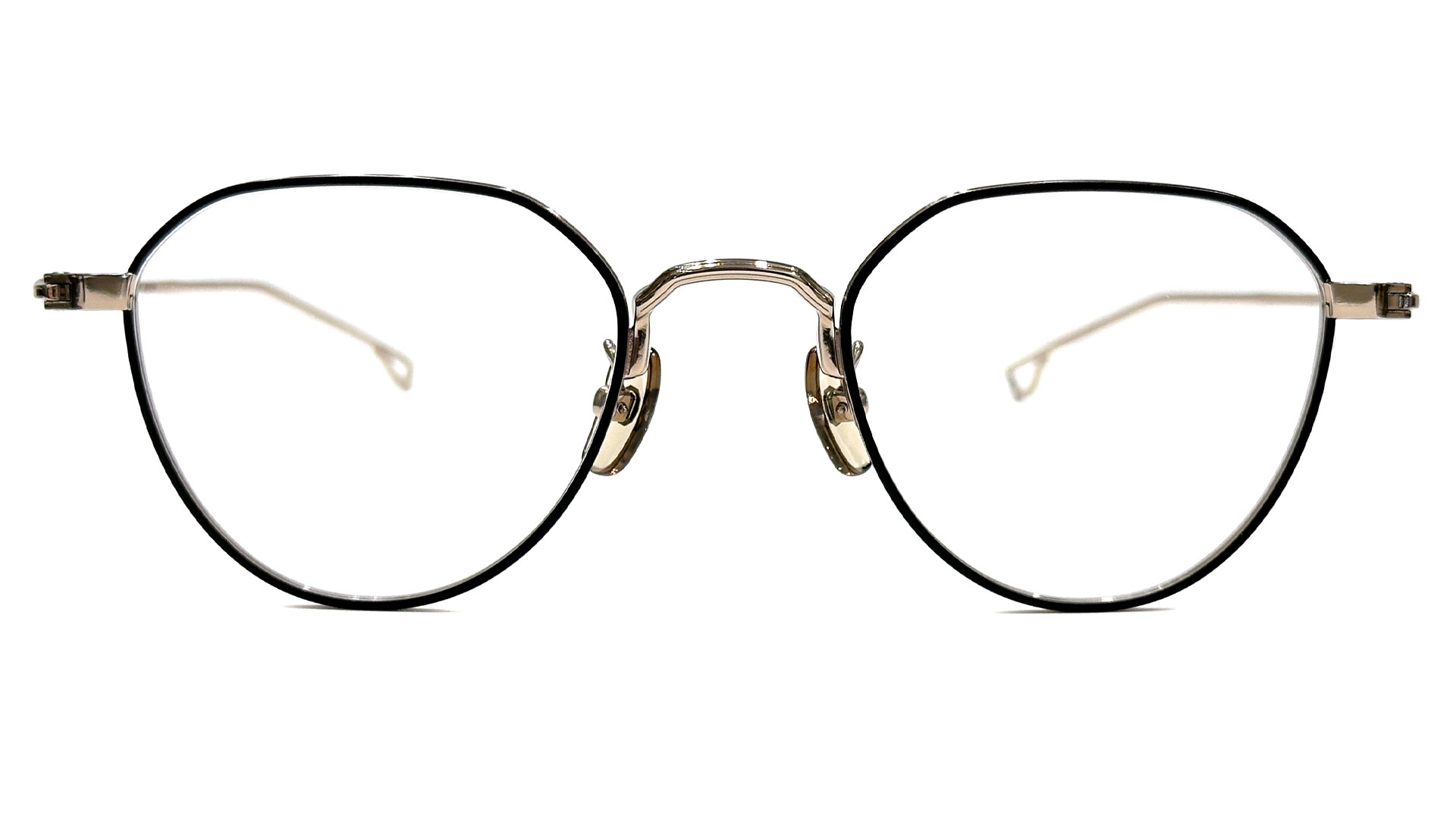 リムカラーが斬新な小ぶりクラウンパント999.9 新作眼鏡フレーム「S