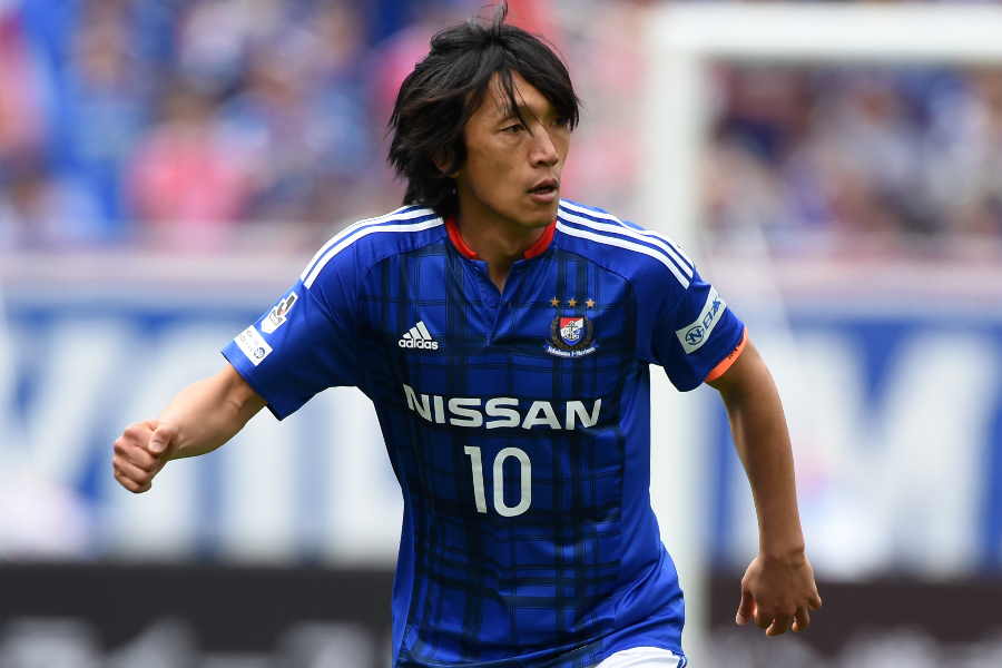 中村俊輔、Jリーグ史に残る「25m芸術FK弾」 衝撃の弾道を導いた