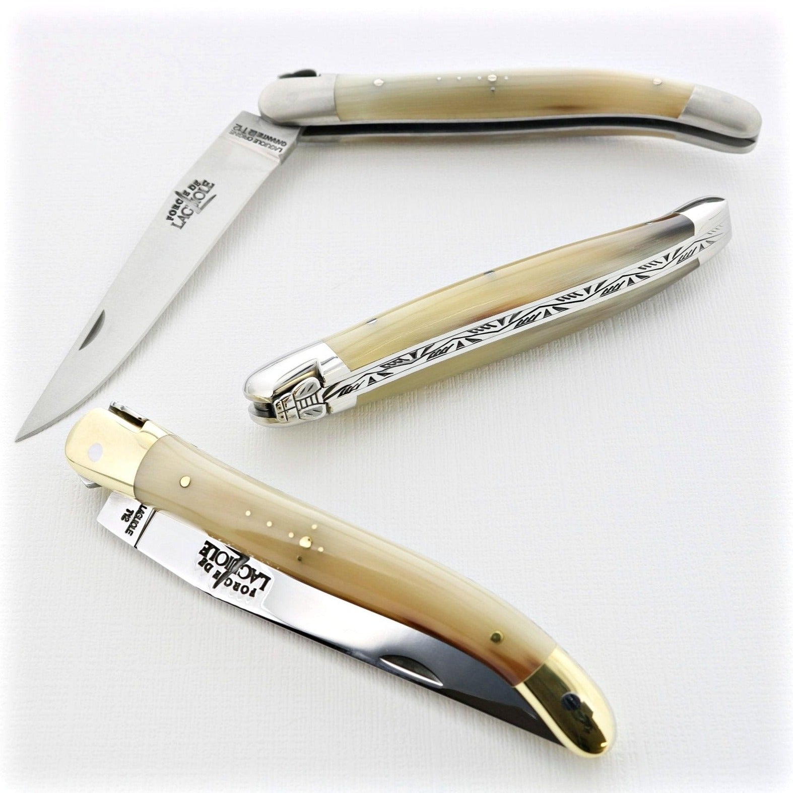 Forge de Laguiole Tradition 11 cm Light Horn Tip pocket knife