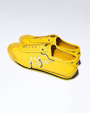 オニツカタイガー「メキシコ 66 SD」スニーカー、“重なり合う炎”を配