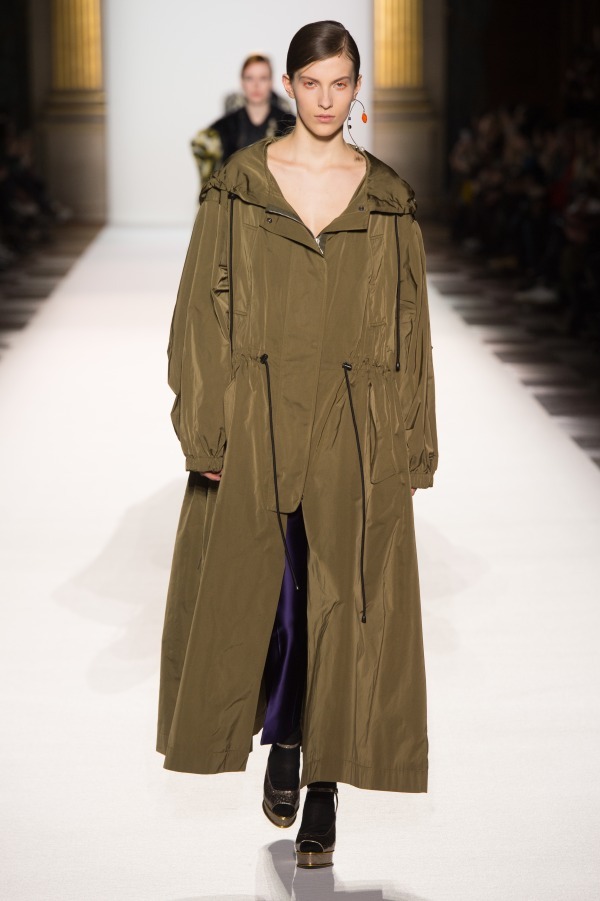 ドリス ヴァン ノッテン(DRIES VAN NOTEN) 2018-19年秋冬ウィメンズ