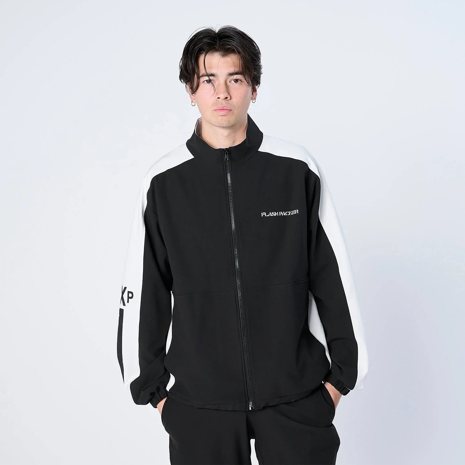 XJK-TRACKS（SOLOTEX® Eco-Hybrid トラックジャケット）BLACK