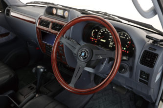 車好きがこだわる】NARDIコラボステアリング クラシックウッド