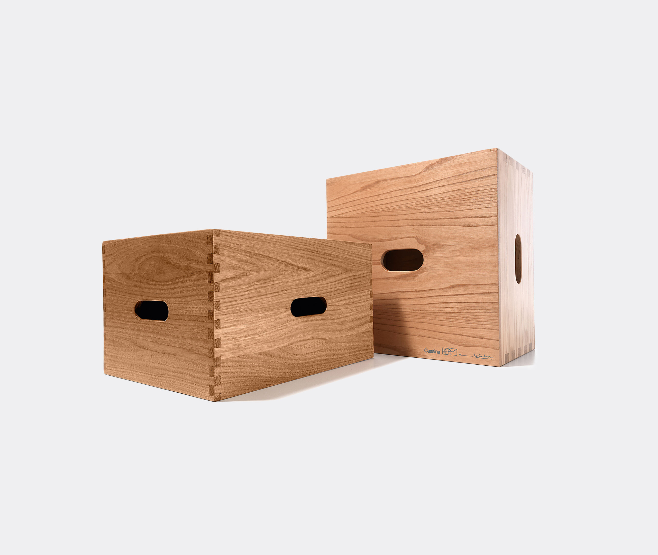 LC14 - Tabouret Cabanon', stool in chestnut wood by Cassina