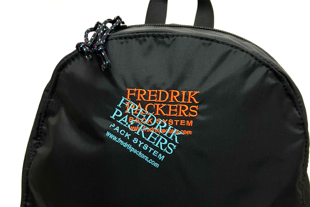 12月だけの限定販売 【 210D DAY PACK TIPI LIMITED 】| FREDRIK