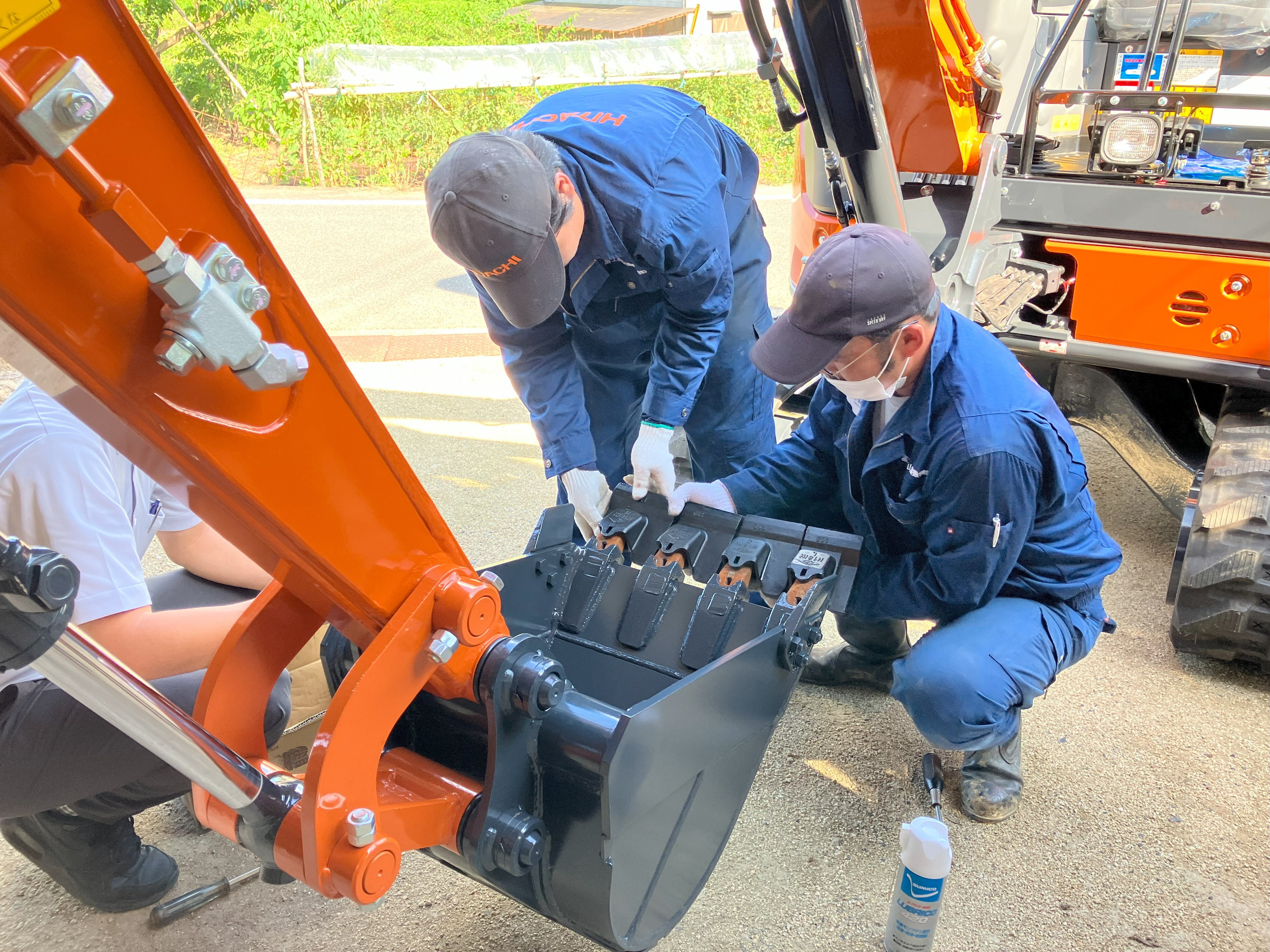 新車納入実績】日立建機 ミニ油圧ショベル「ZX30U-5B」のご紹介