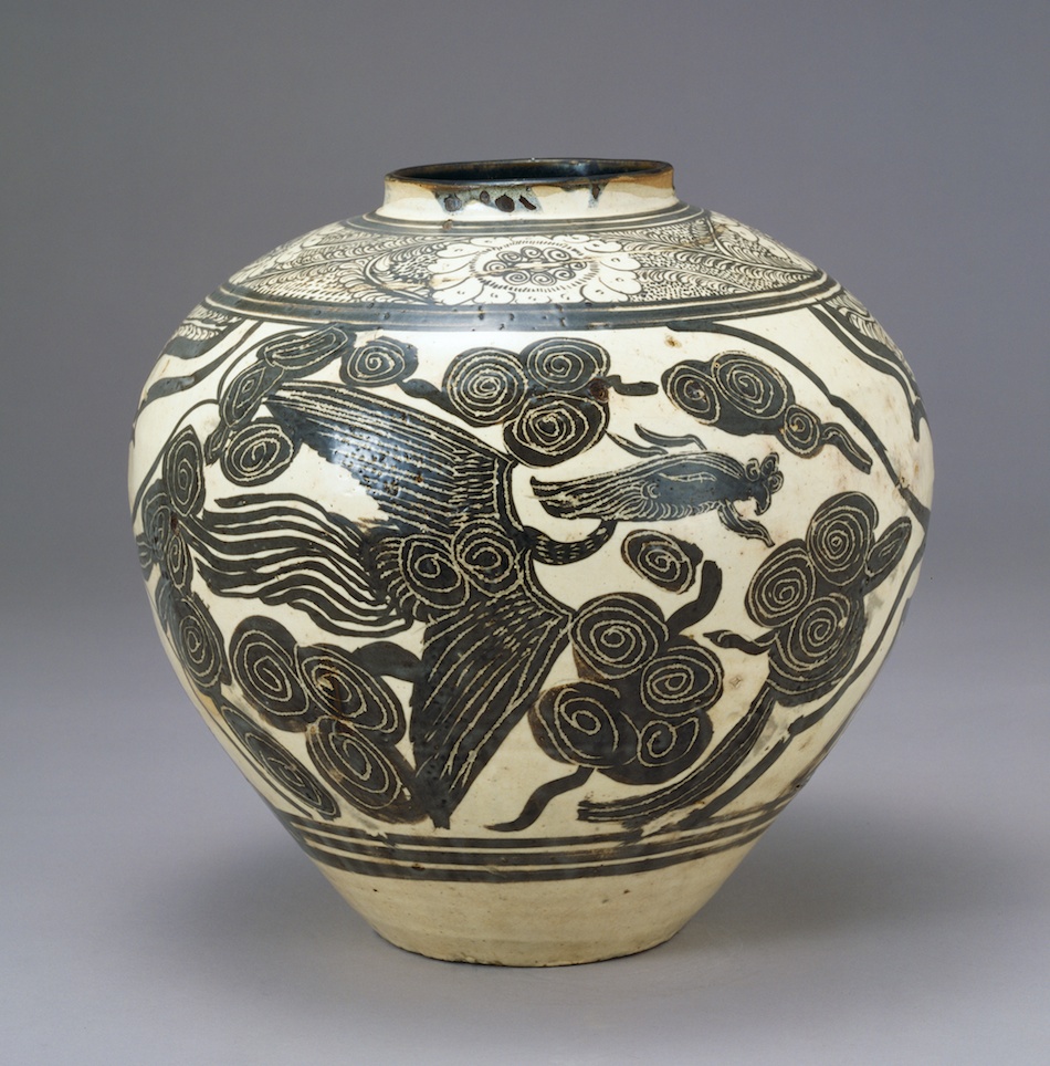 中国古美術・旧蔵の三彩陶磁器、力士が太鼓を携えたもの・26x33cm・賞