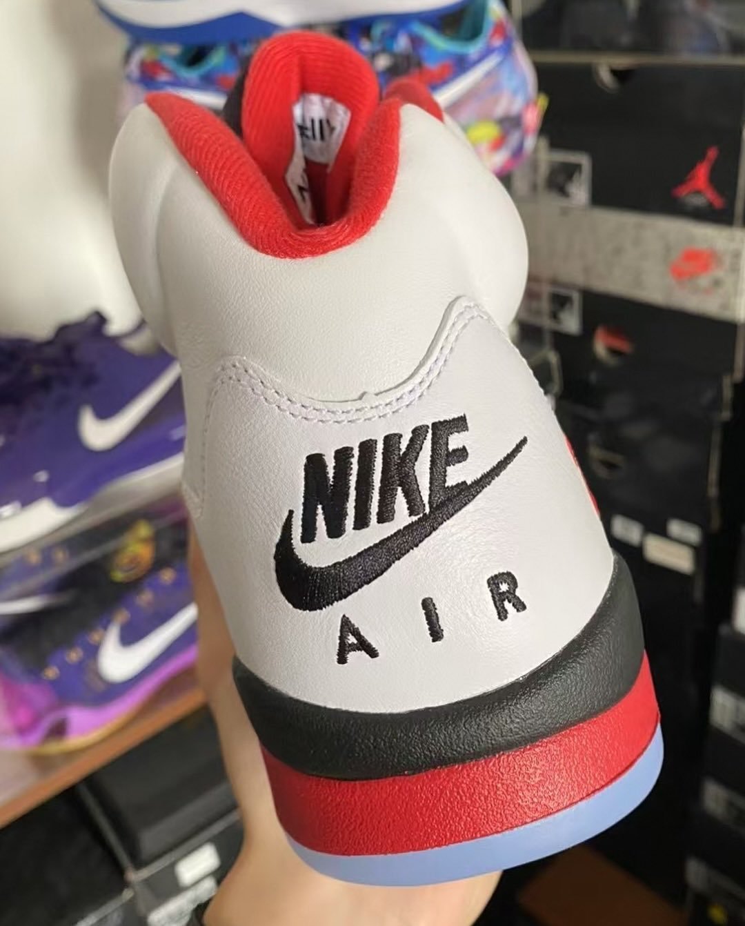 2025年 9/13 発売予定】NIKE AIR JORDAN 5 “Fire Red/Black Tongue