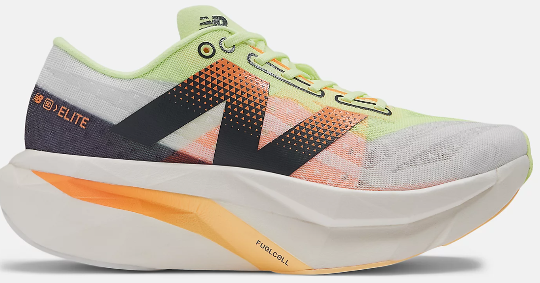 NewBalance FUELCELL SUPERCOMP ELITE V4 重量は?スペックは？前作V3と