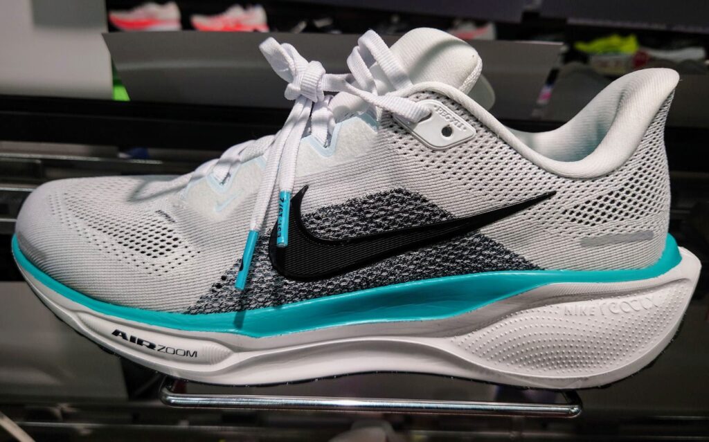 NIKE ZOOM PEGASUS 41 2024年6月5日発売！ 性能は？重量は？徹底比較