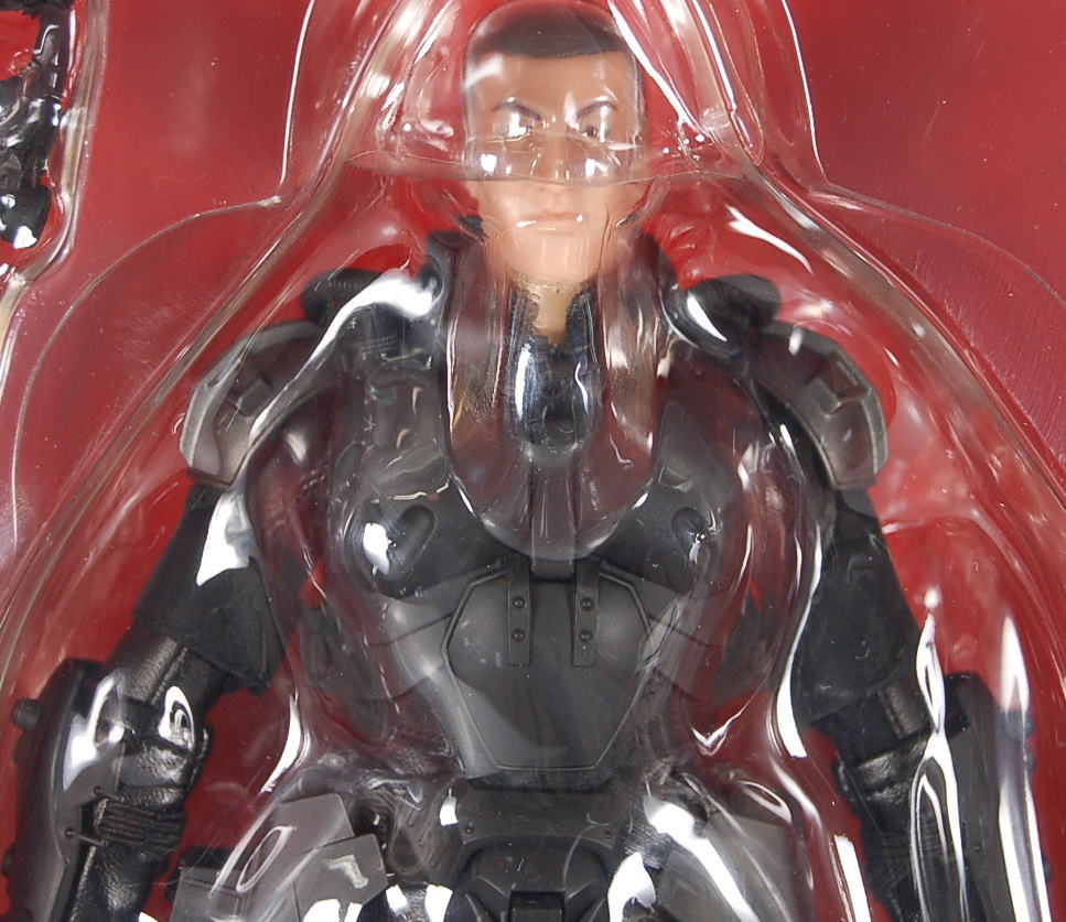 プロテクトギア 小白丸忠一 首都警特捜隊突入隊員(92式特攻装甲服