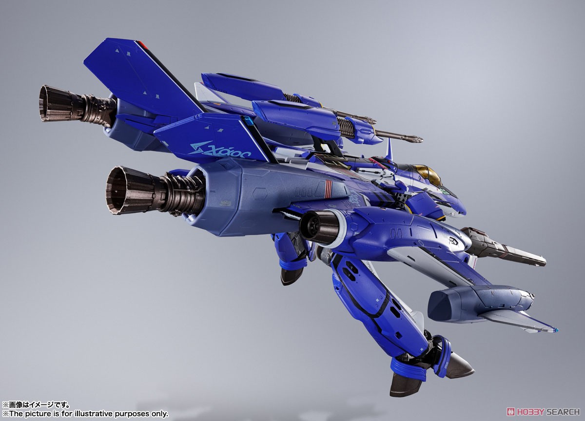 DX Chogokin YF-29 Durandal Valkyrie (Maximilian Jenius Custom
