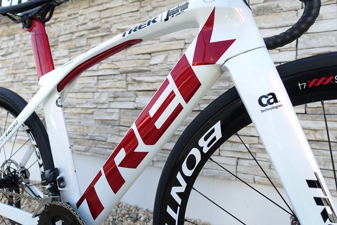 PROJECT ONE】TREK MADONE SLR 9 DISC[SRAM eTap ×Aeolus XXX4仕様]