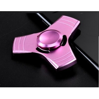 送料無料」ハンドスピナー Hand spinner合金製 三枚羽 指スピナー 指