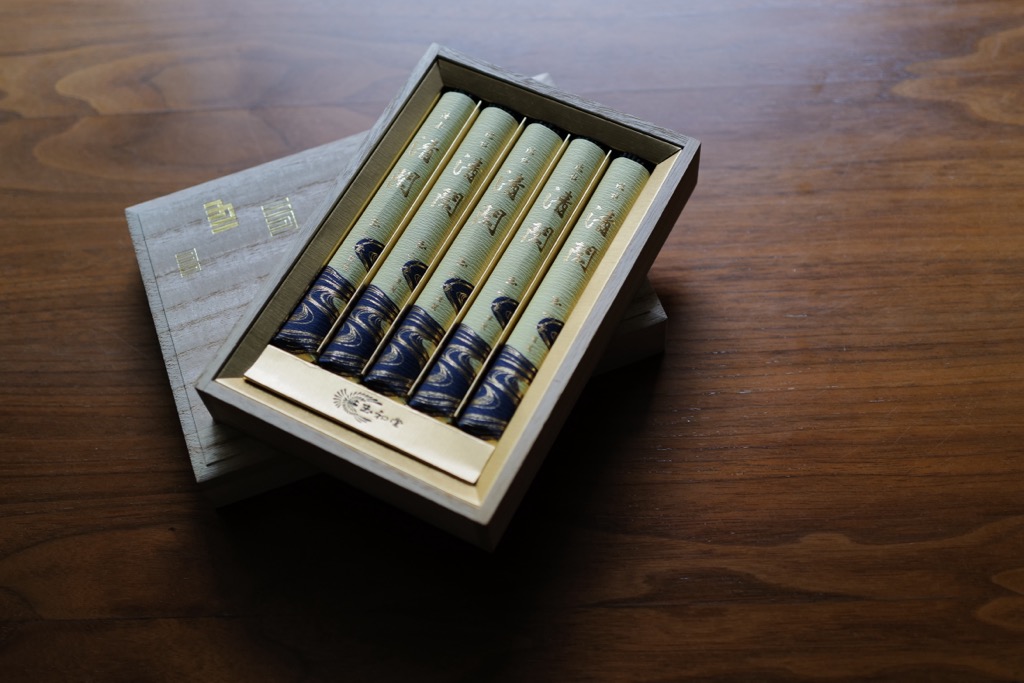 短寸5把入高級進物線香シリーズ発売 | TOPICS | お線香・お香の玉初堂