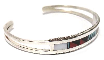 インディアンジュエリー ズニ族のインレイワーク ブレスレット・バングル