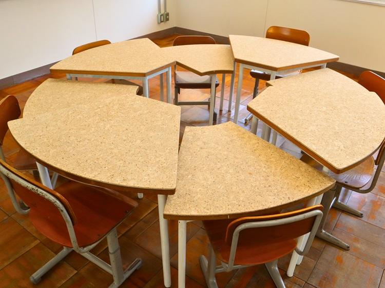 コクヨとうつほの杜学園が協働で「学習机再生プロジェクト」を実施