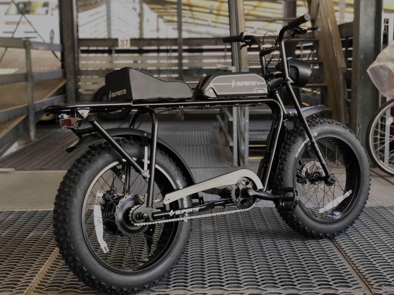 見た目はバイク!! SUPER73【SG1】蛸薬師店のみで取り扱い&待望の入荷