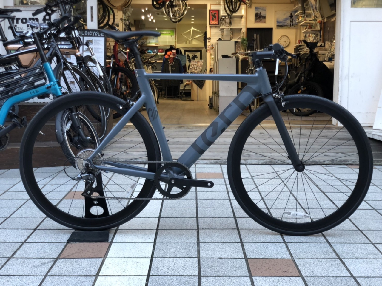 みんな大好き!!ブルホーンカスタムのtern【RIP】 | コンズサイクルの