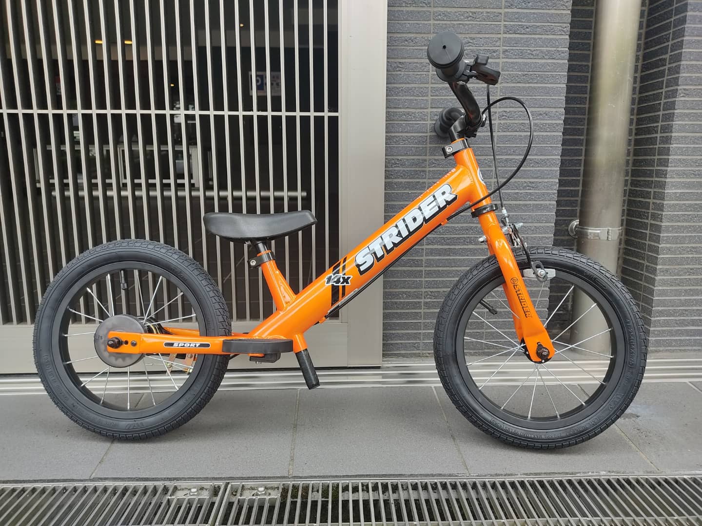 ストライダー14x新色入荷しました！ | コンズサイクルのスタッフブログ