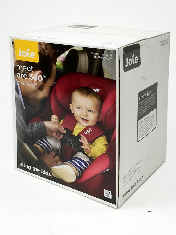 Joie チャイルドシート アーク360°（ツートンブラック）」について
