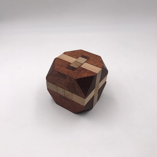 日本出版販売 KUMUZ 木製立体パズル コルムナ ＃KO630477