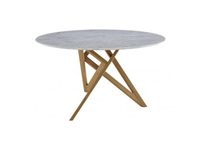 リーン・ロゼ エンネア ダイニングテーブル | ligne roset | 家具