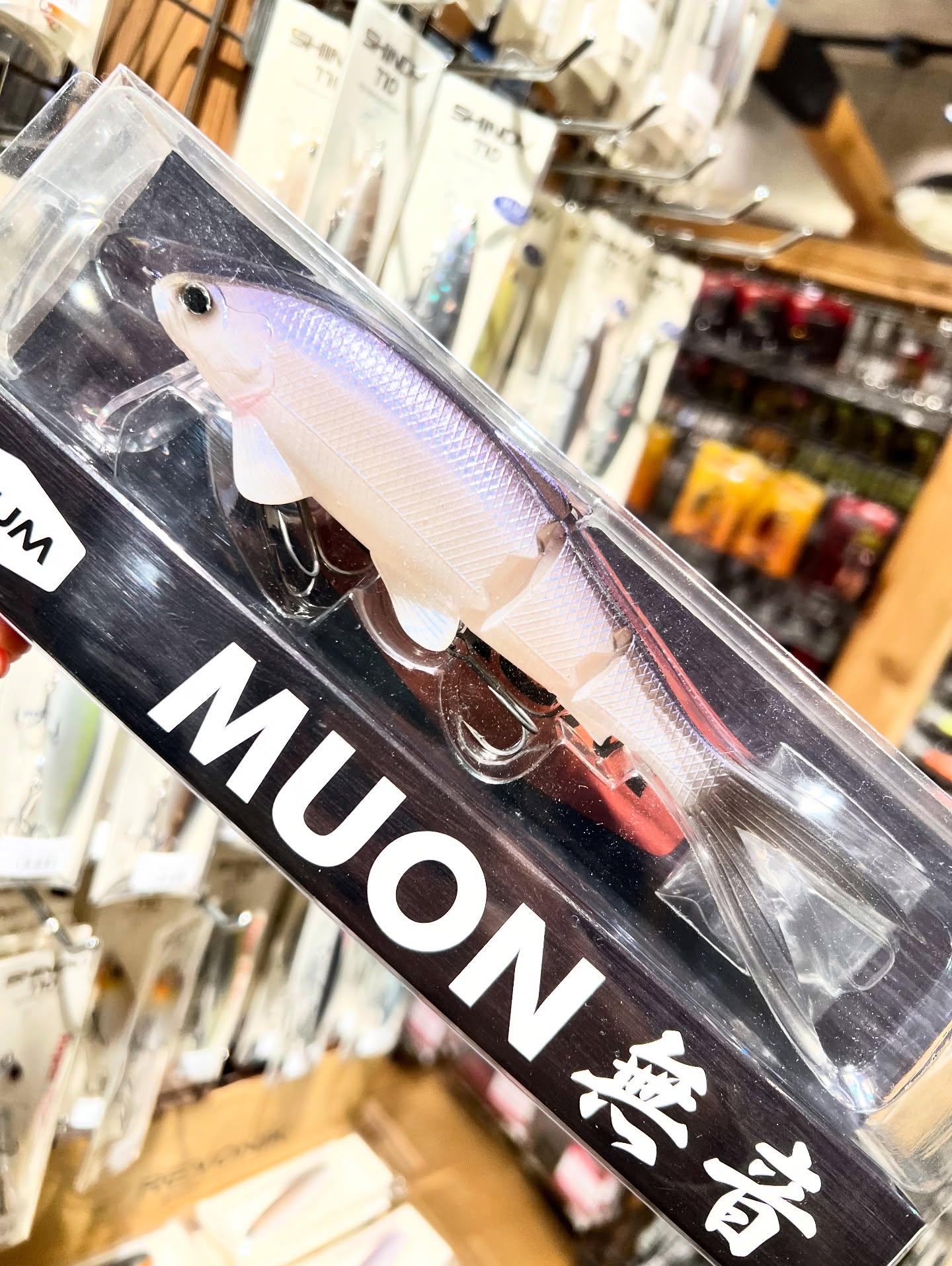 BAUMの新製品サンプルの無音とBOFU MAXが届きましたので店頭に置いて