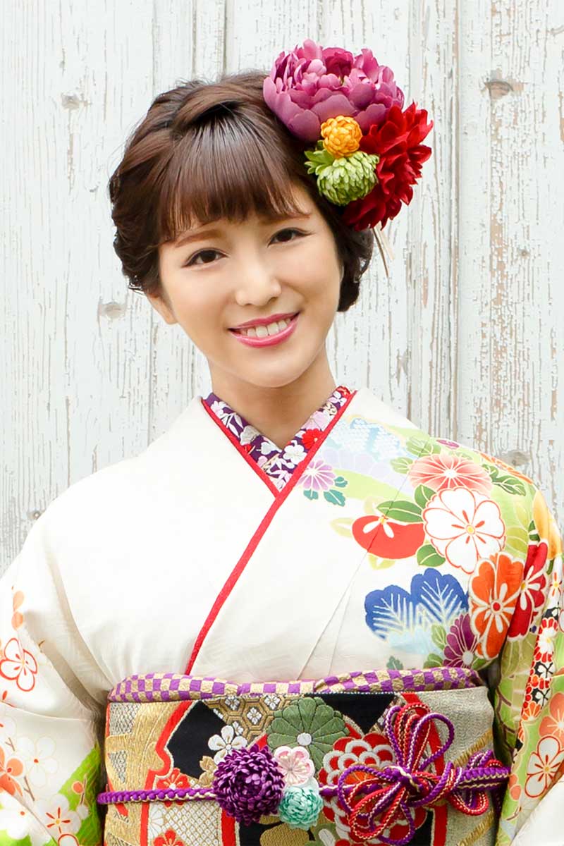 MKK-2903】☆白地に桜と雪輪柄振袖 | 日本最大級の着物・振袖