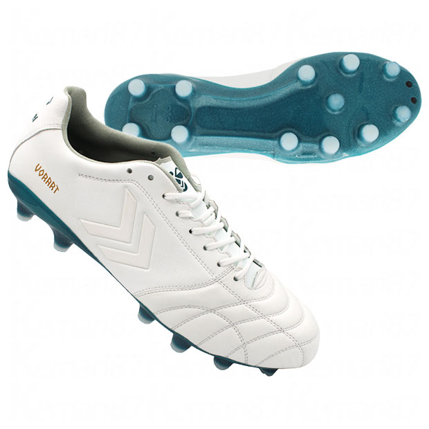 hummel 幅広サッカースパイクの最高峰を目指す「VORART3 （ヴォラート3