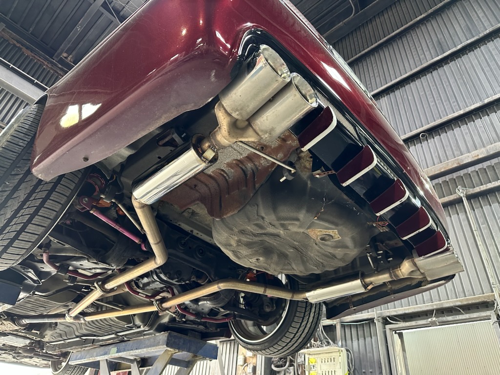 33シーマ マフラー加工【動画有】 | 神奈川県厚木市の株式会社K.S.K