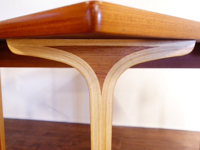 天童木工のヴィンテージ プライウッド ダイニングテーブルをお買取させ