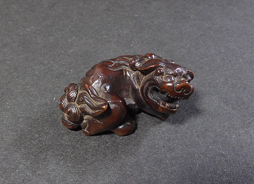 根付 獅子 販売 | 【骨董品買取】日本全国対応・老舗骨董店の古美術やかた