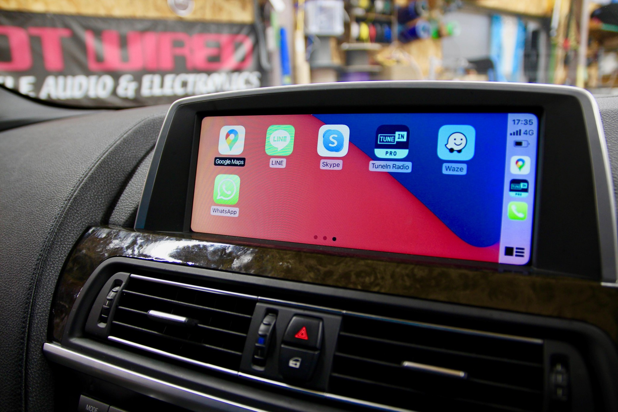 BMW純正ナビ CIC 後付けワイヤレスCarPlay・ミラーリング・Android