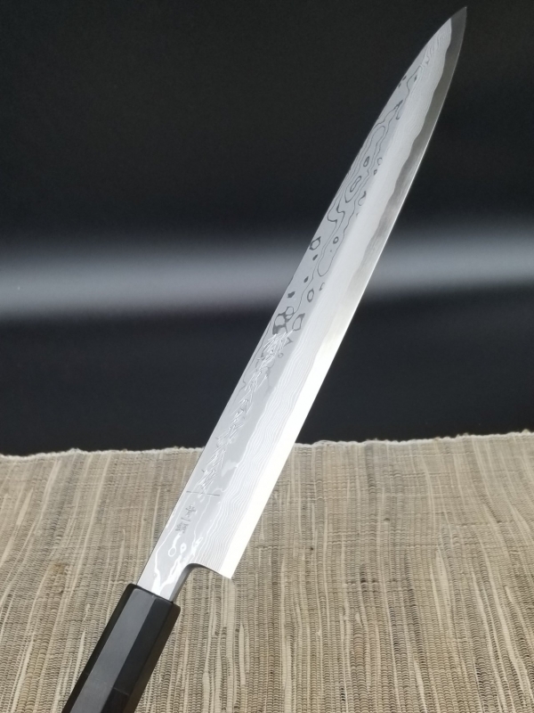 郷右馬允義弘～ 青一墨流し 柳刃包丁270mm 黒檀八角柄