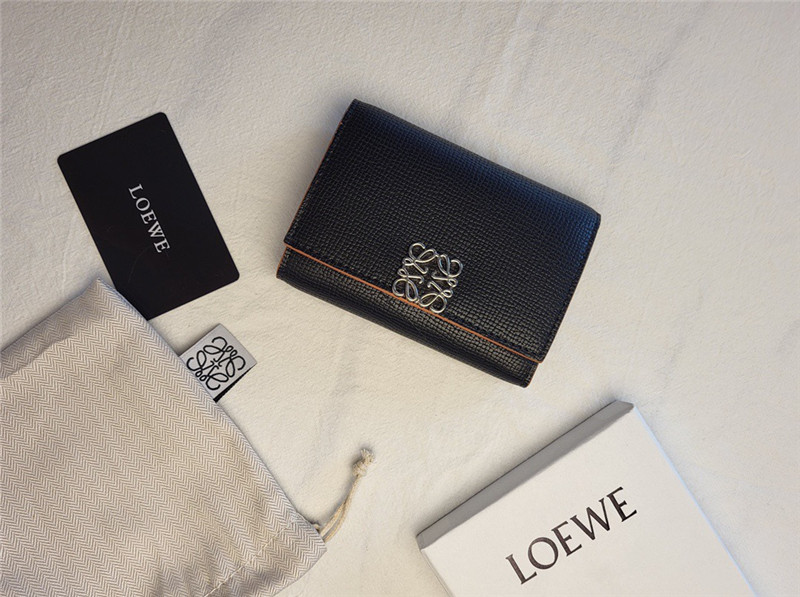 ロエベ 三 つ折り 財布 loewe 財布 革 ブランド コンパクト ウォレット