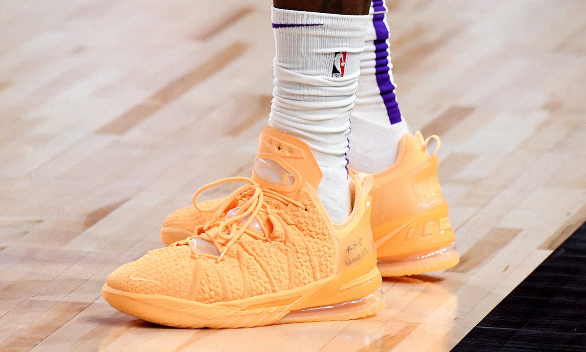 Nike LeBron 18 