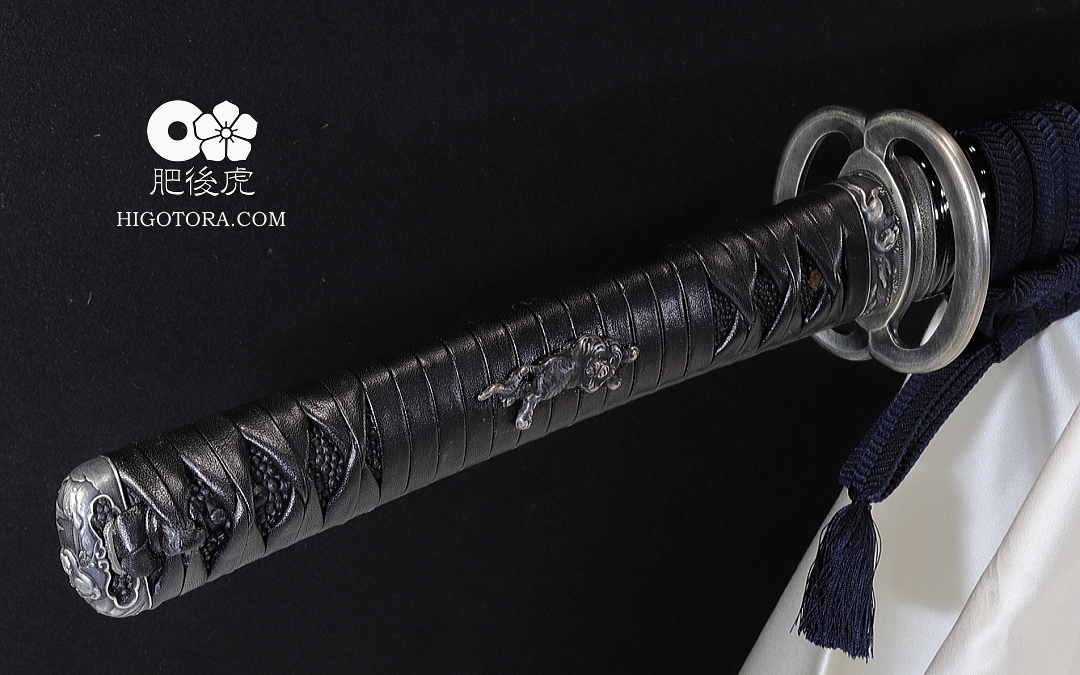 肥後拵 鍔 縁頭 象嵌 革巻柄 目貫勝虫 居合刀 肥後拵 鍔 縁頭 象嵌 革