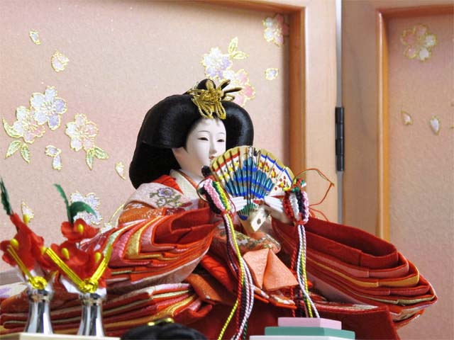 桜柄友禅衣装のひな人形の桜御殿飾りの通販～選ばれるお店の雛人形