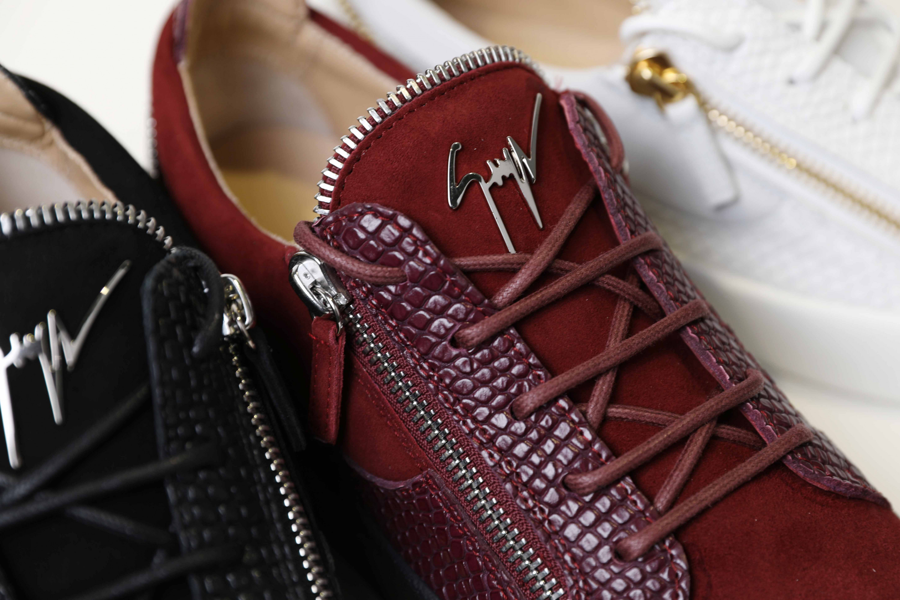 GIUSEPPE ZANOTTI/ジュゼッペザノッティ＞｜どんなスタイルも