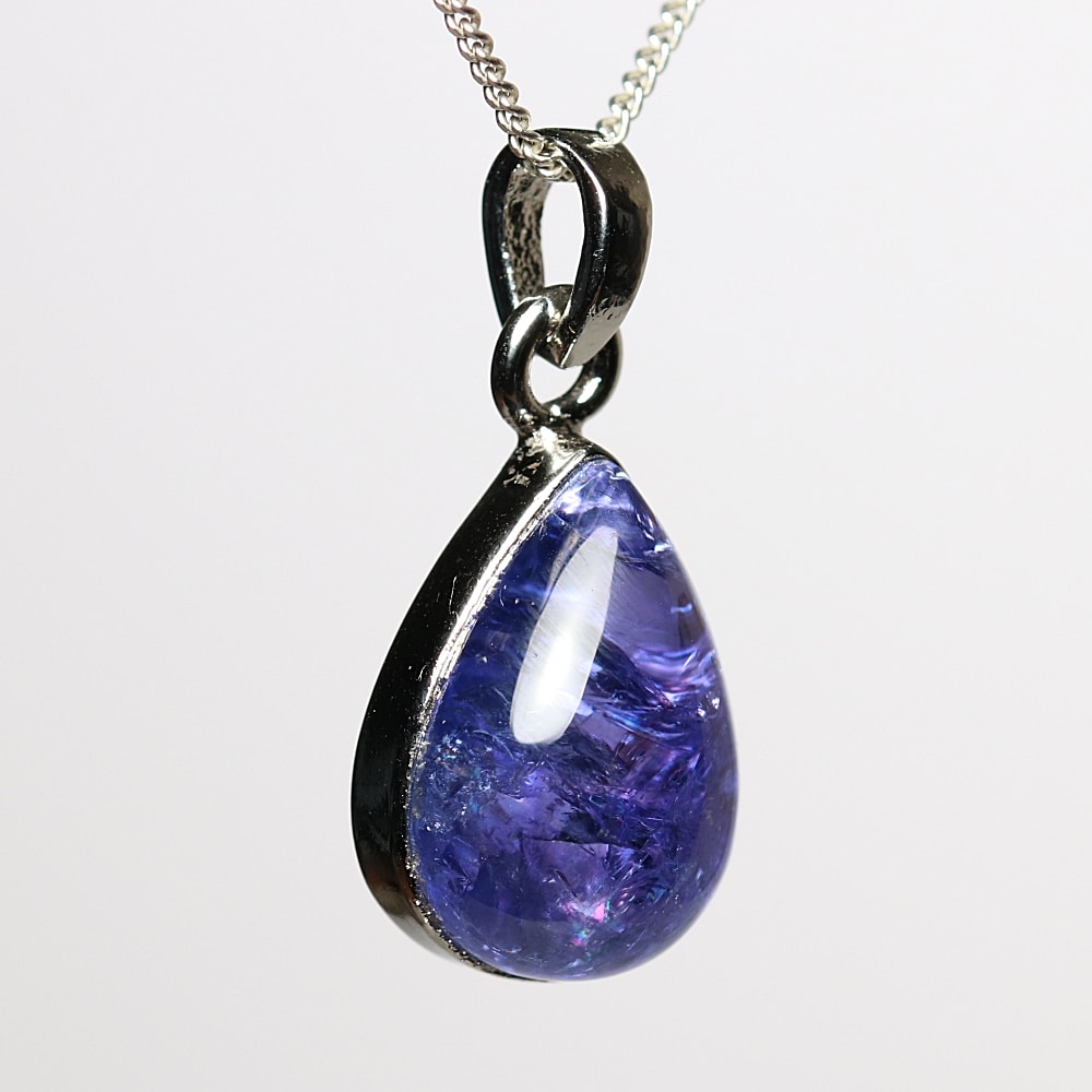 トップクォリティ] 宝石質タンザナイトペンダントトップ（シルバー925