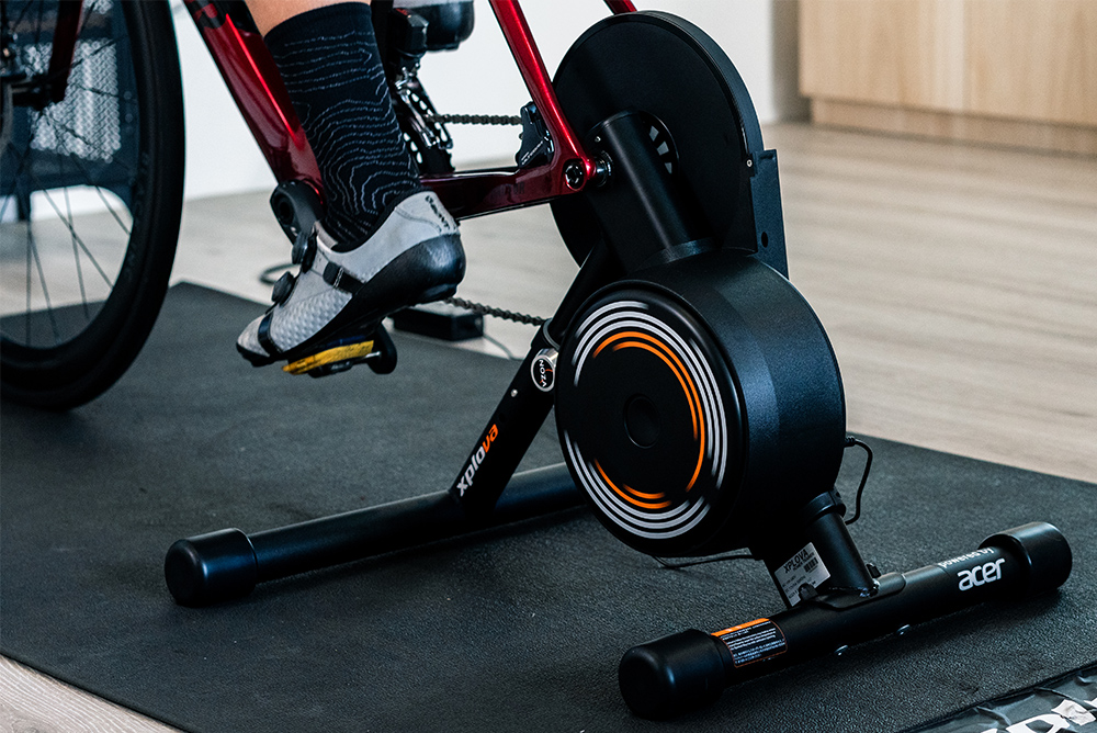 Xplova NOZA S Smart Trainer / IDA Online