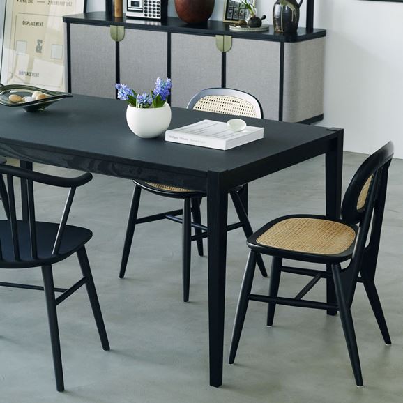 CONVENTO CHAIR Black｜リビング・ダイニングチェア｜IDEE SHOP Online